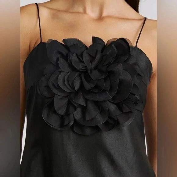 Zac Posen FLORAL APPLIQUE DRESS Black Mini Dress With Flower, Size 2 Brand New - Picture 4 of 12